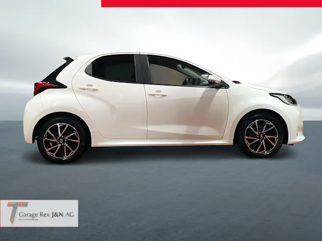 Toyota Yaris 1.5 VVT-i HSD Trend