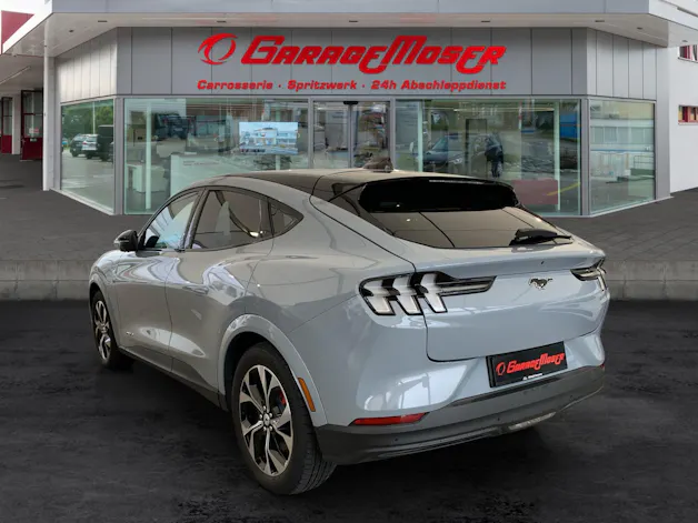 FORD Mustang Mach-E Premium