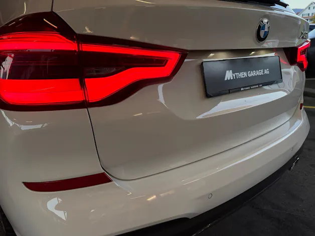 BMW X3 20d xDrive paddles