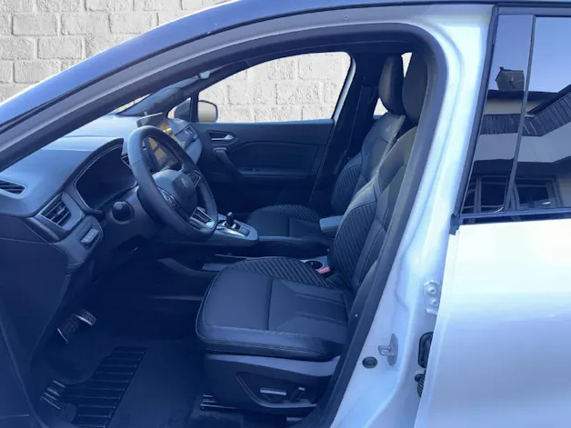 RENAULT Captur 1.8 E-Tech esprit Alpine