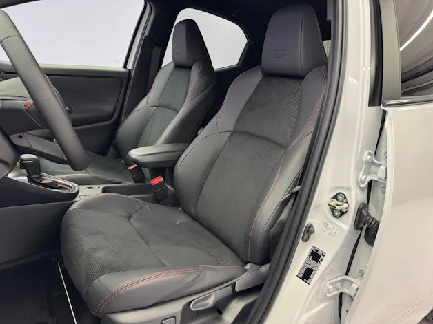 Toyota Yaris 1.5 VVT-i HSD GR Sport