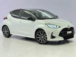 Toyota Yaris 1.5 VVT-i HSD GR Sport