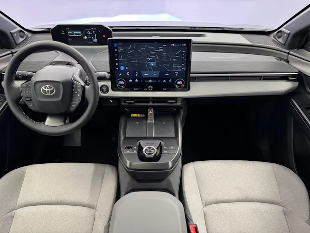 Toyota C-HR+ Premium AWD