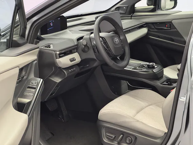 Toyota C-HR+ Premium AWD