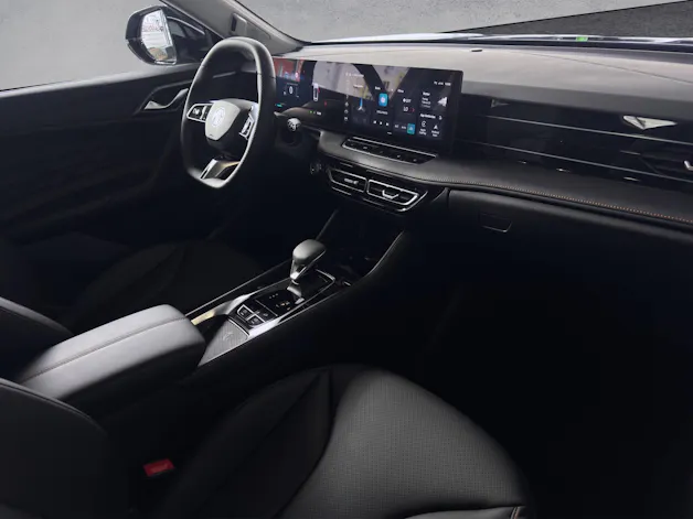 MG HS 1.5 Hybrid Luxury