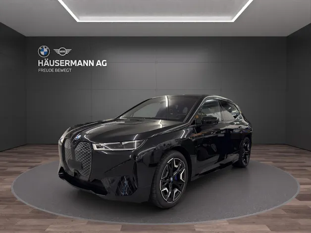 BMW iX xDrive40 SPORT