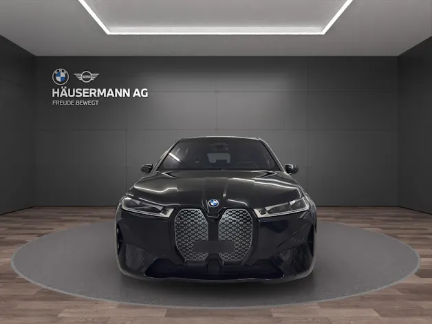 BMW iX xDrive40 SPORT