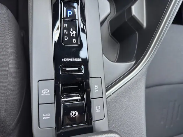 Toyota C-HR 2.0 PHEV Swiss Edition