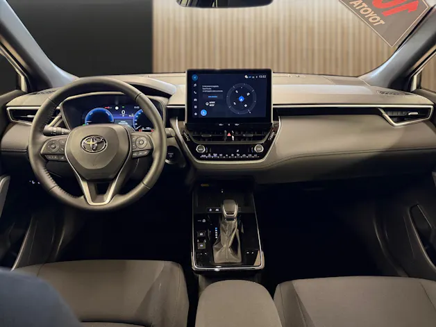 Toyota Corolla Cross 1.8 HSD Trend