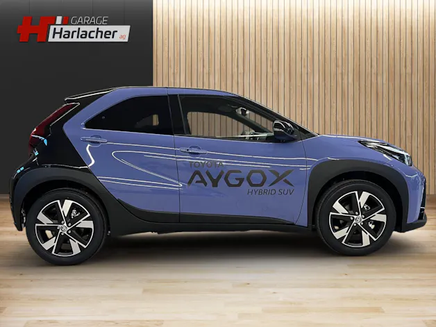 Toyota Aygo X 1.5 VVT-i HSD Trend