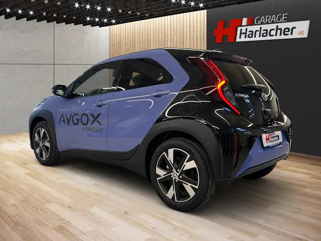 Toyota Aygo X 1.5 VVT-i HSD Trend