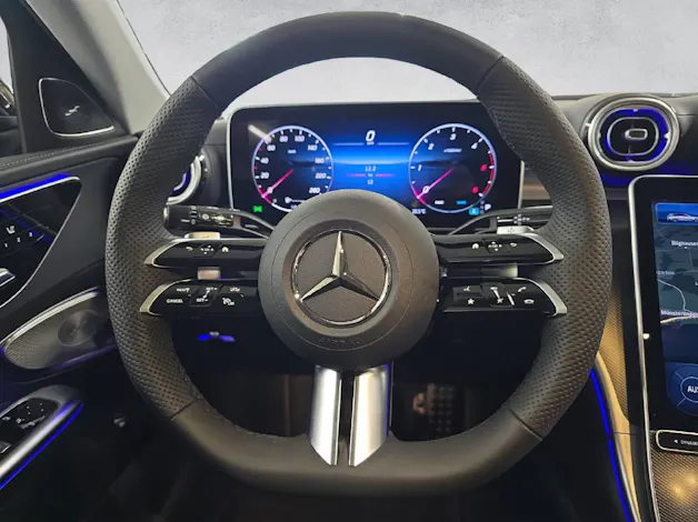 MERCEDES-BENZ C 220 d AMG Line 4Matic Swiss Star T-Modell