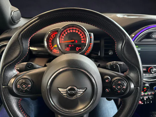 MINI Cabrio F57 2.0i Cooper S