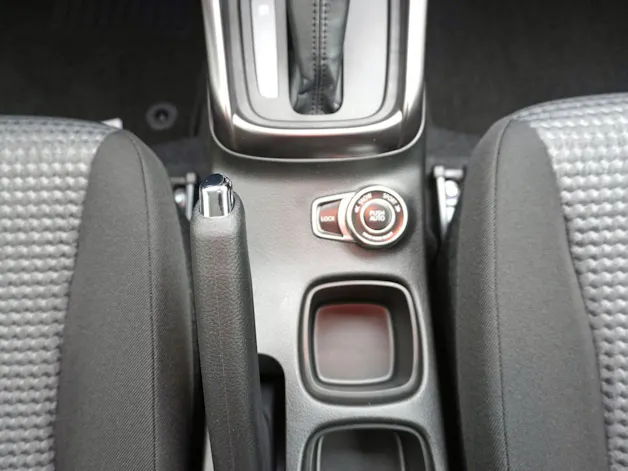 Suzuki S-Cross 1.4 T Piz Sulai Hybrid 4x4