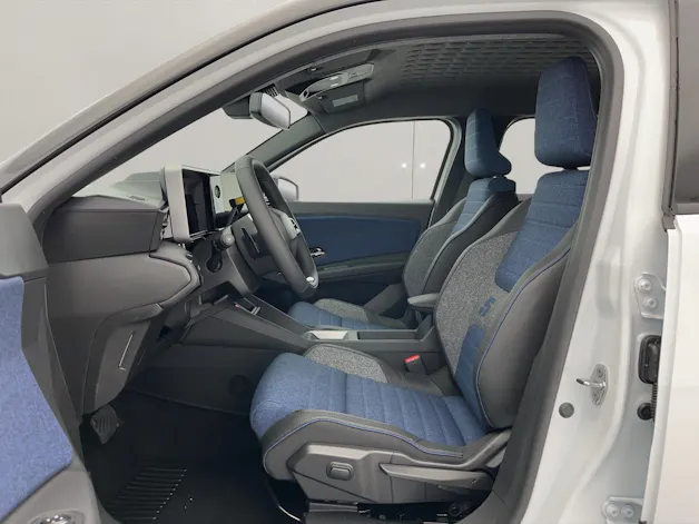 RENAULT R5 E-Tech Comfort Range iconic five