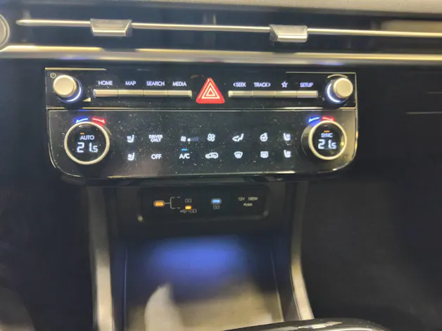 HYUNDAI Tucson 1.6 T-GDi PHEV 20th Anniversary 4WD