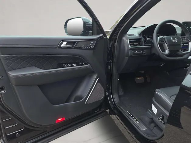 KGM Rexton RX 2.2 TD Blackline