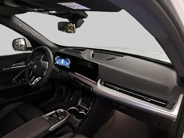 BMW X1 U11 30e xDrive paddles