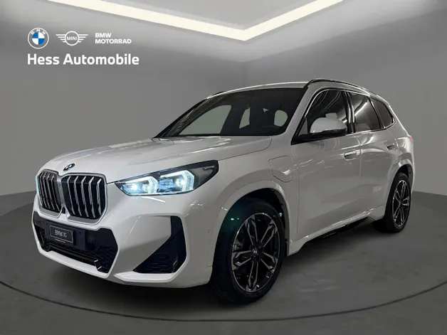 BMW X1 U11 30e xDrive paddles