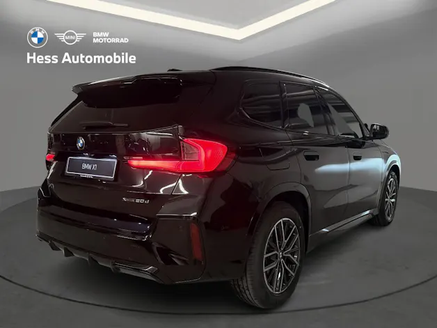 BMW X1 U11 20d xDrive paddles