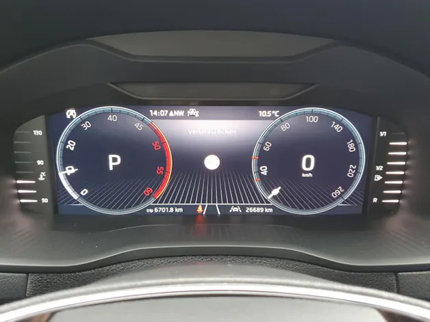 SKODA Karoq 2.0 TDI Selection 4x4 DSG