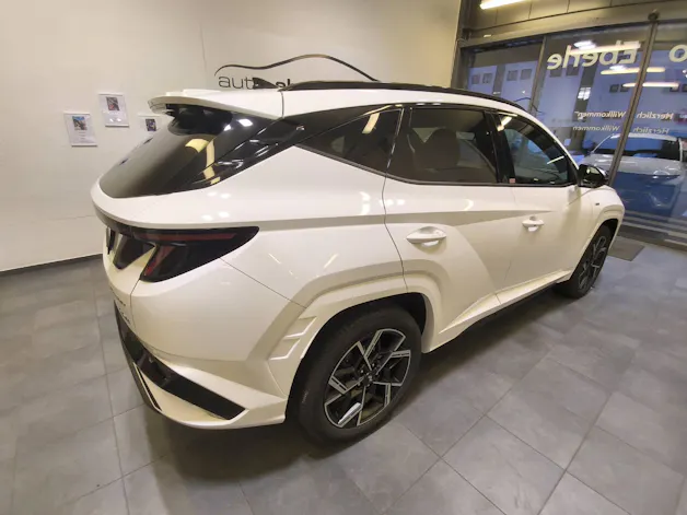 HYUNDAI Tucson 1.6 T-GDi HEV N-Line 4WD
