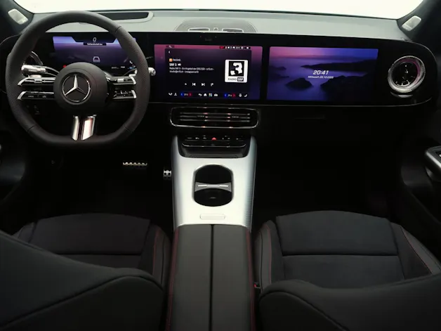MERCEDES-BENZ GLB-Klasse 350 4Matic AMG Line Plus 7Plätzer