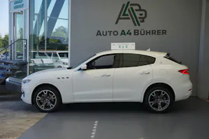 MASERATI Levante D 3.0 V6 275 PS 4WD mit erst 25`000km !!