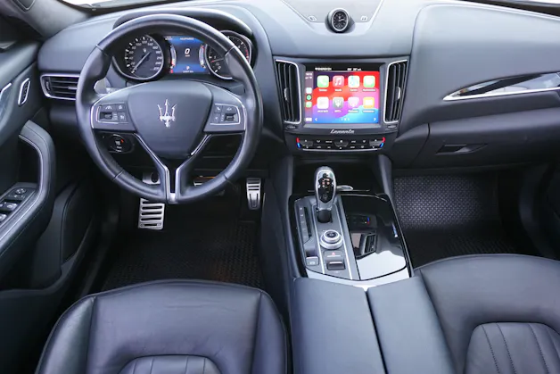 MASERATI Levante D 3.0 V6 275 PS 4WD mit erst 25`000km !!