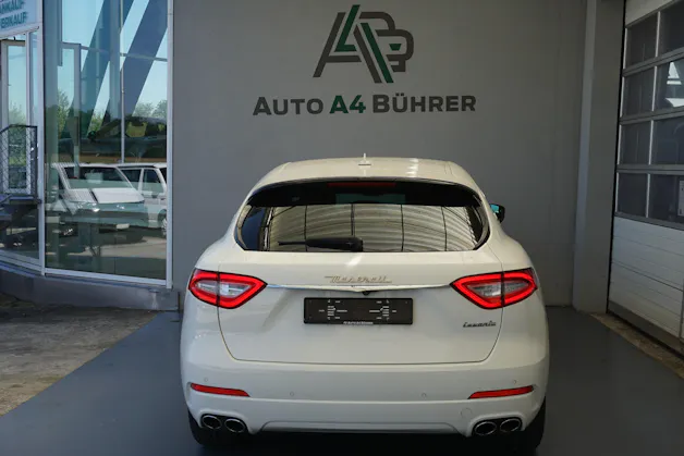 MASERATI Levante D 3.0 V6 275 PS 4WD mit erst 25`000km !!