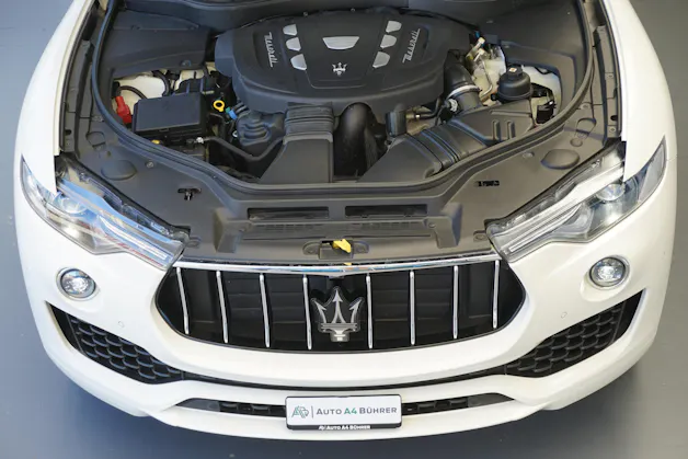 MASERATI Levante D 3.0 V6 275 PS 4WD mit erst 25`000km !!
