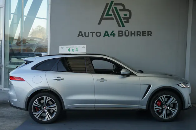 Jaguar F-Pace 5.0 V8 SVR AWD 551PS  "100% Benziner"