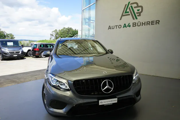 MERCEDES-BENZ GLC 250 AMG Line 4Matic 211PS Benziner