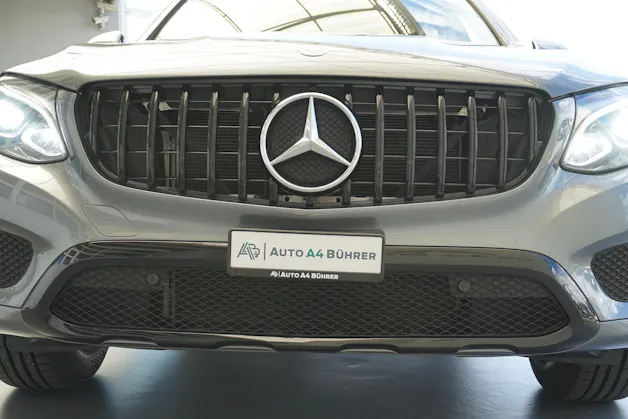 MERCEDES-BENZ GLC 250 AMG Line 4Matic 211PS Benziner