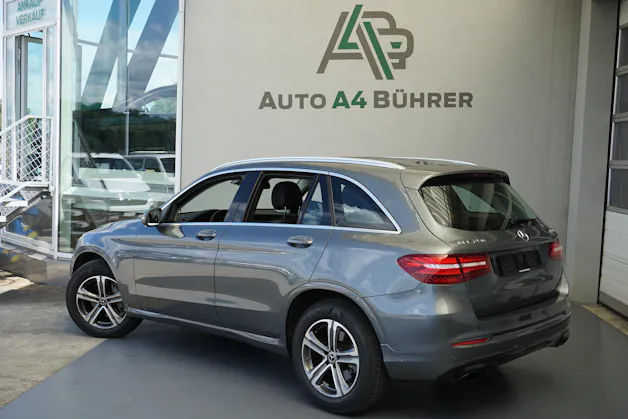 MERCEDES-BENZ GLC 250 AMG Line 4Matic 211PS Benziner