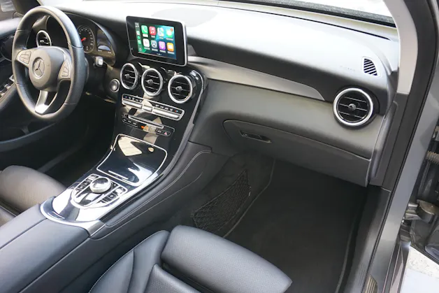 MERCEDES-BENZ GLC 250 AMG Line 4Matic 211PS Benziner