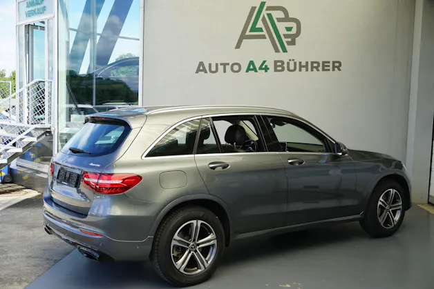 MERCEDES-BENZ GLC 250 AMG Line 4Matic 211PS Benziner