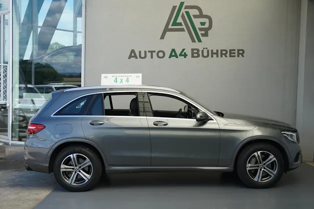 MERCEDES-BENZ GLC 250 AMG Line 4Matic 211PS Benziner