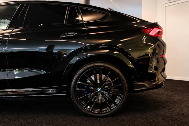 BMW X6 xDrive 48V 40d Steptronic M Sport M Aerodynamik Paket | M Sportabgasanlage | Sportsitze | LED Scheinwerfer |