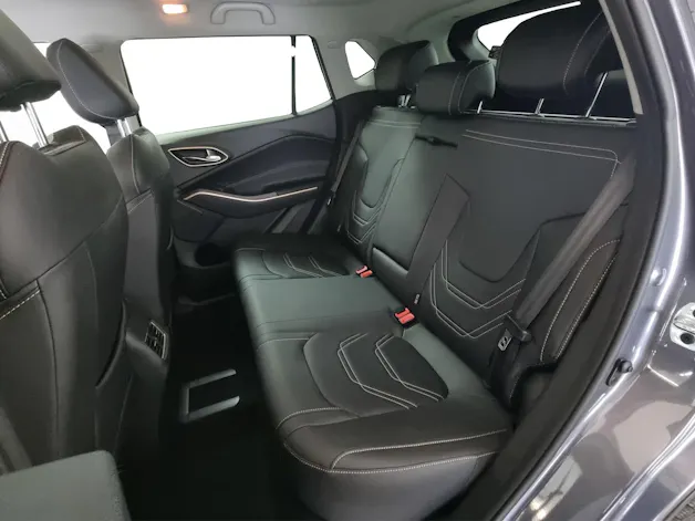 JAC e-JS4 EV Elektro Automat SUV