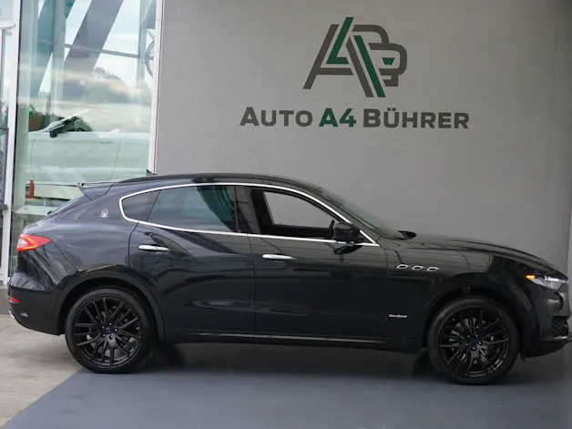 MASERATI Levante S 3.0 V6 Bi-Turbo "Gran Sport" 430PS 4WD