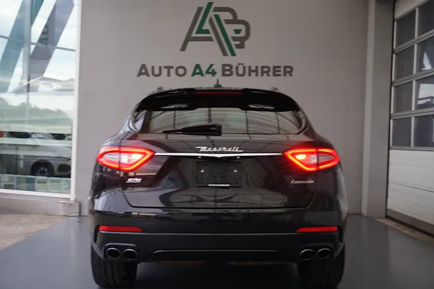MASERATI Levante S 3.0 V6 Bi-Turbo "Gran Sport" 430PS 4WD