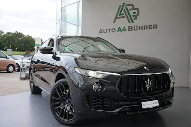 MASERATI Levante S 3.0 V6 Bi-Turbo "Gran Sport" 430PS 4WD