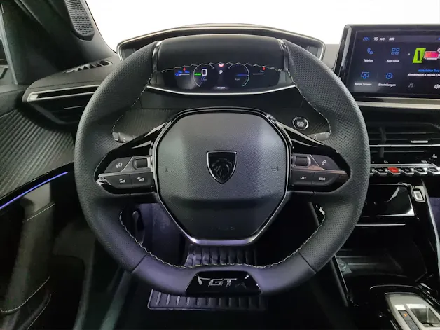 PEUGEOT 2008 54kWh e-GT