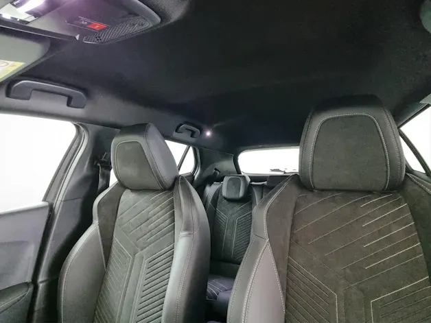 PEUGEOT 2008 54kWh e-GT