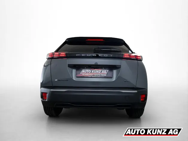 PEUGEOT 2008 54kWh e-GT