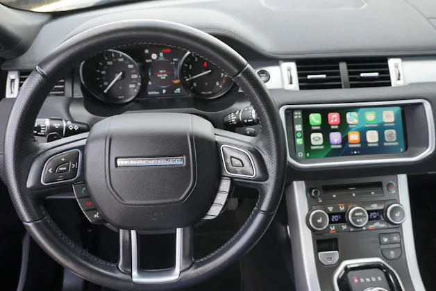 Land Rover Evoque 2.0Si4 SE Dynamic Convertible 4WD Automat 241PS mit neuer AHK für 1,5t.Zuglast