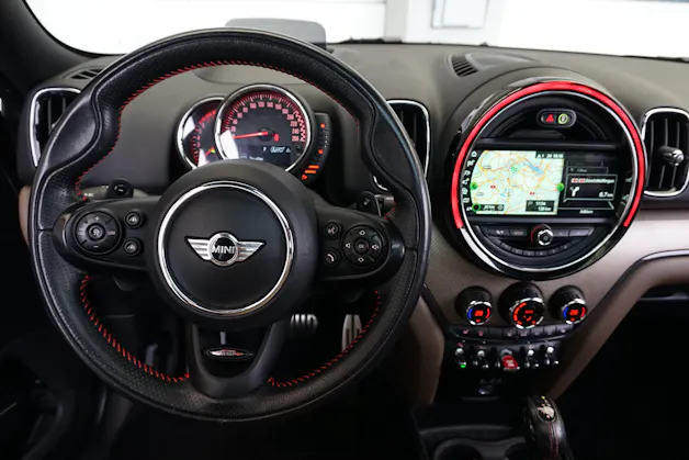 MINI Countryman 2,0 T 231PS JCW ALL4 Automat