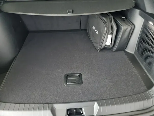 BYD Seal U DM-i Design AWD AHK