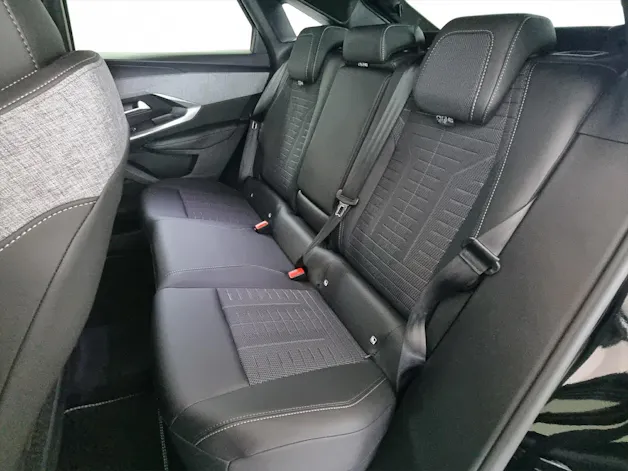 PEUGEOT 3008 145 1.2 Hybrid GT Automat